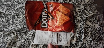 消费者评论 - 食品安全 Dollar General, Willow Street, Sacramento, CA, USA I baught 2 bags of doritos i opend the nacho flav... 照片 #3