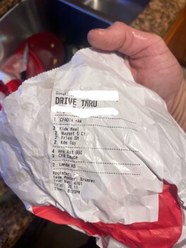 Reseña del consumidor - Seguridad alimentaria Chick-fil-A, Plaza - Home Depot Shopping Center, West Palm Beach, FL 33414, United States Their chic... foto #4