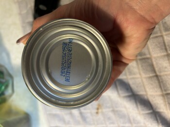 Consumer Review - Food Safety H-E-B, Texas Avenue South, College Station, TX, USA I had a can of wolf brand chili no beans last ni... photo #2