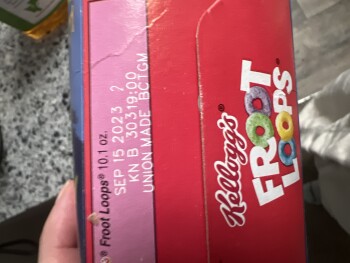 مراجعة المستهلك - سلامة الغذاء Froot loops, Target, NE 178th Pl, Woodinville, WA, USA Suspected food poisoning. Symptoms: Nausea, o... صورة فوتوغرافية #2