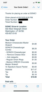 Rapport de sécurité alimentaire du consommateur Sonic Drive-In, West Telegraph Street, Washington, UT, USA Four of us in a vehicle each ordered milk... photo #2