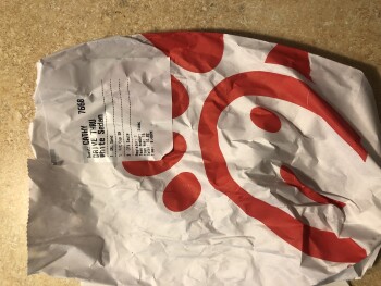 Verbraucherbewertung – Lebensmittelsicherheit Chick-fil-A, East Oak Street, Conway, AR, USA I stopped by the restaurant after work and ordered a c... Foto #2