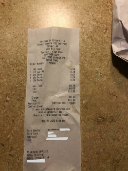 Verbraucherbewertung – Lebensmittelsicherheit Chick-fil-A, East Oak Street, Conway, AR, USA I stopped by the restaurant after work and ordered a c... Foto #6