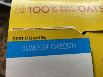 Reseña del consumidor - Seguridad alimentaria Marc's, Portage Road, Wooster, OH, USA foto #2