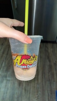 Consumer Review - Food Safety Andy's Frozen Custard, Kaliste Saloom Road, Lafayette, LA, USA 5/6/2023 around 5:00 pm Brownie and f... photo #2