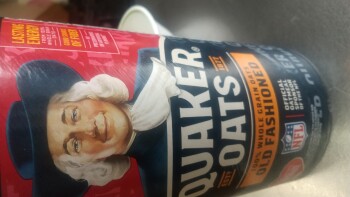 Consumer Review - Food Safety Quaker Oats, Camp Zama Commissary, Shindo, Minami Ward, Sagamihara, Kanagawa, Japan Last Friday, 9 J... photo #2