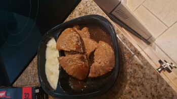 Consumer Review - Food Safety Salisbury steak, Fred Meyer, Bothell Everett Highway, Bothell, WA, USA Friday the 16 of June late af... photo #2