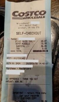 Rapport de sécurité alimentaire du consommateur Costco Wholesale, Walker Road, Windsor, ON, Canada We got seafood muscle Frozen muscle and when we s... photo #3