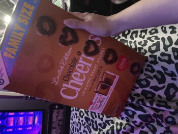 Consumer Review - Food Safety Cheerios, Queens, NY, USA After eating chocolate cheerios i started to fee nauseous and started vomi... photo #1
