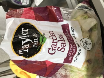 مراجعة المستهلك - سلامة الغذاء Walmart Supercenter, Andermatt Drive, Lincoln, NE, USA Peaches, tomatoes or salad, I think I got sic... صورة فوتوغرافية #2
