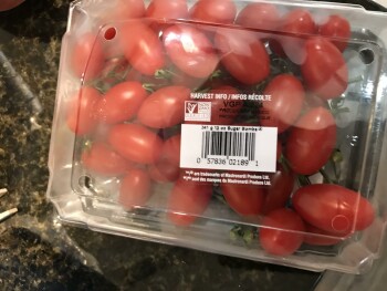 مراجعة المستهلك - سلامة الغذاء Walmart Supercenter, Andermatt Drive, Lincoln, NE, USA Peaches, tomatoes or salad, I think I got sic... صورة فوتوغرافية #5