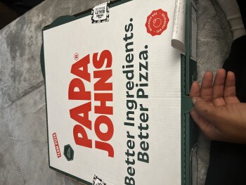 Consumer Review - Food Safety Papa Johns Pizza, West Market Street, Akron, OH, USA I bought my pizza mon July 10th @ 8:06 pm. Tue... photo #2