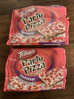 Consumer Review - Food Safety QFC, Northeast 8th Street, Bellevue, WA, USA Totino's pepperoni pizza
07/19 Ate two Totino's pepper... photo #5
