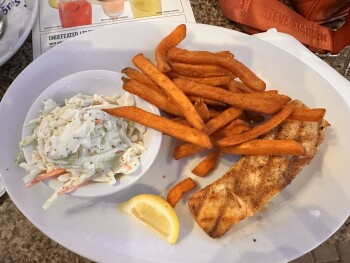 Verbraucherbewertung – Lebensmittelsicherheit Duffy's Sports Grill, West Hillsboro Boulevard, Coconut Creek, FL, USA Suspected food poisoning. Sym... Foto #2