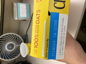 Consumer Review - Food Safety Cheerios, GIANT, East Baltimore Pike, Kennett Square, PA, USA I bought 2 boxes of cheerios one honey... photo #1