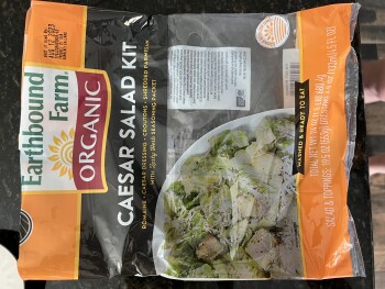 مراجعة المستهلك - سلامة الغذاء Costco Wholesale, West Arbrook Boulevard, Arlington, TX, USA Ate the bagged Caesar salad and added t... صورة فوتوغرافية #3