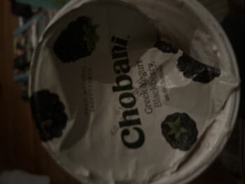 Consumer Review - Food Safety Safeway, Sir Francis Drake Boulevard, San Anselmo, CA, USA Ate chobani blackberry yogurt this am. Cr... photo #2