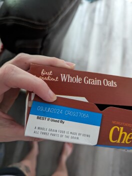 Consumer Review - Food Safety Walmart Supercenter, Tennessee 153, Hixson, TN, USA I ate dry honey nut cheerios (no milk) as a snac... photo #3