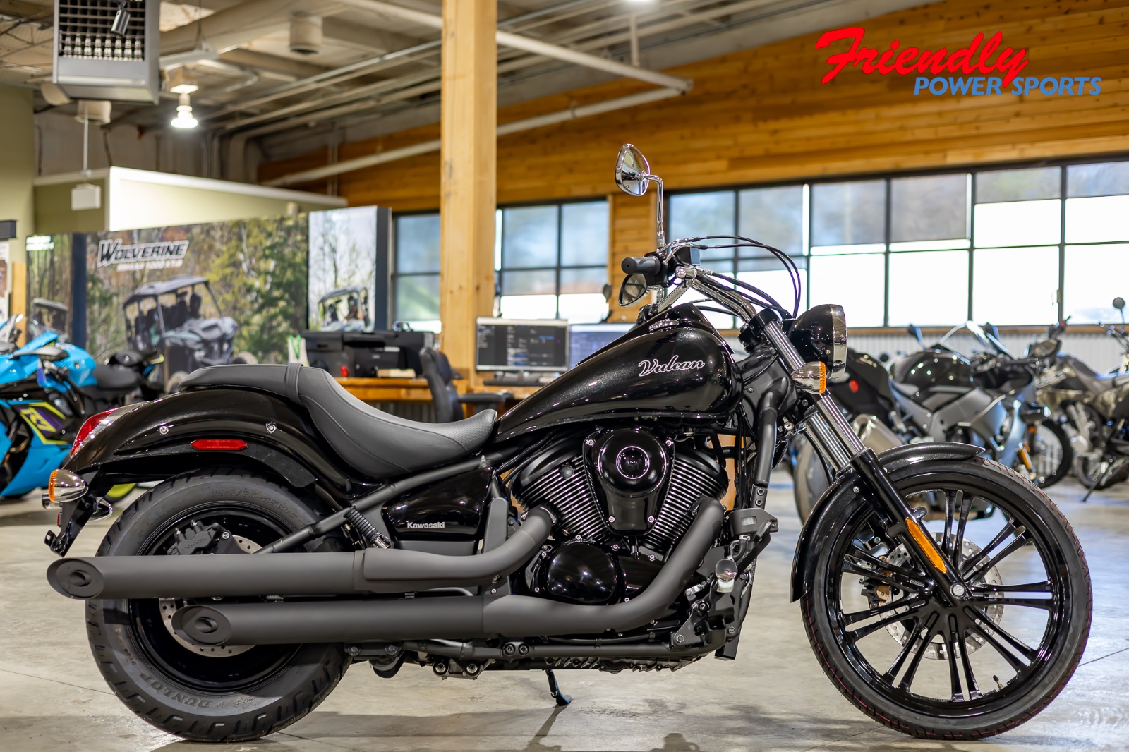 2026 KAWASAKI Vulcan® 900 Custom