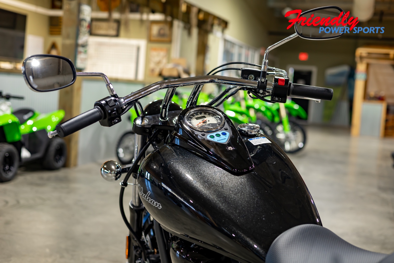 2026 KAWASAKI Vulcan® 900 Custom