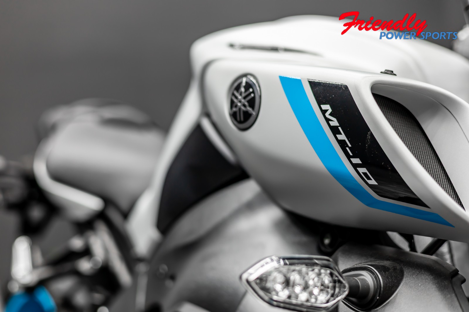 2026 YAMAHA MT-10