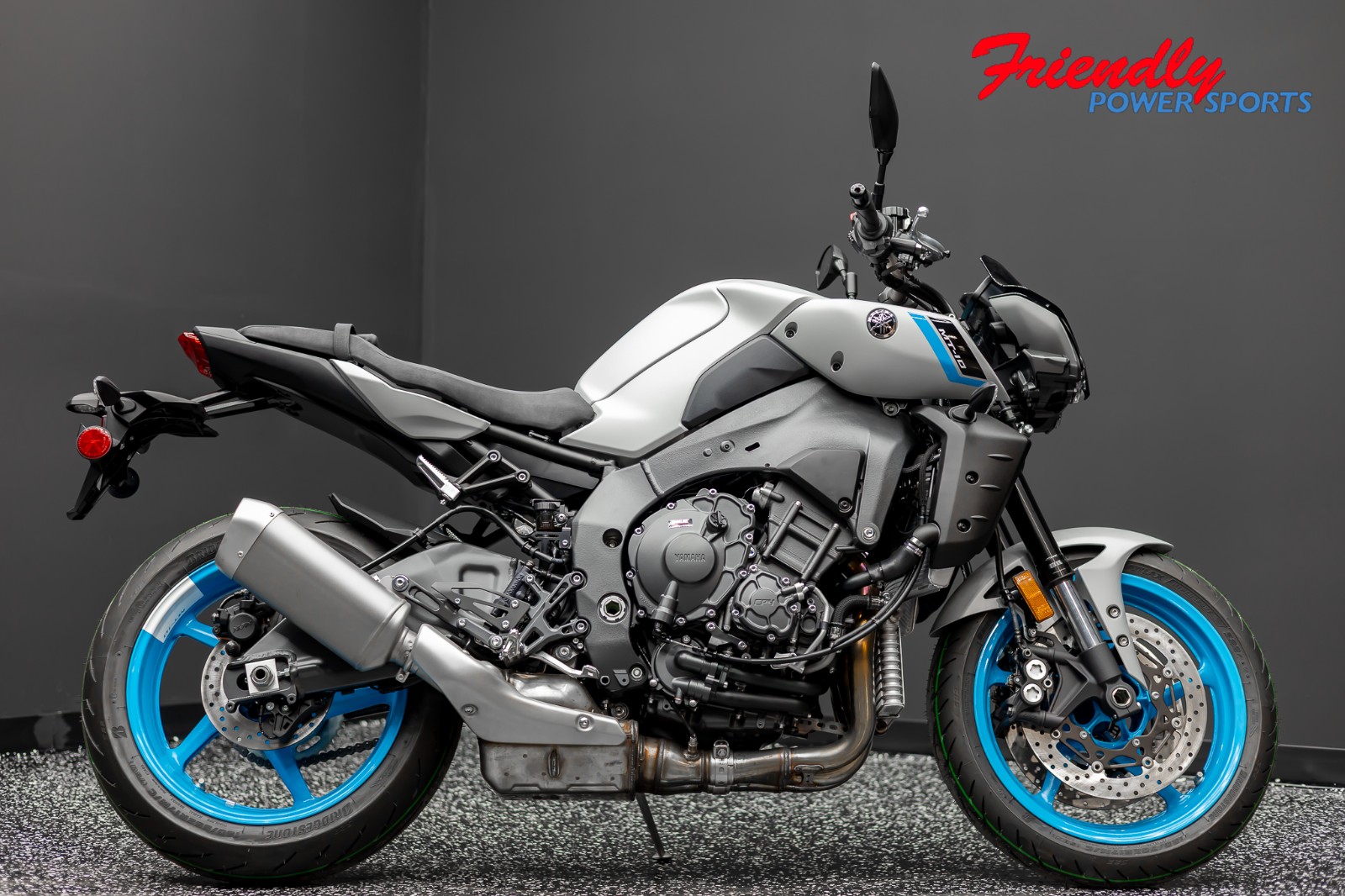 2026 YAMAHA MT-10
