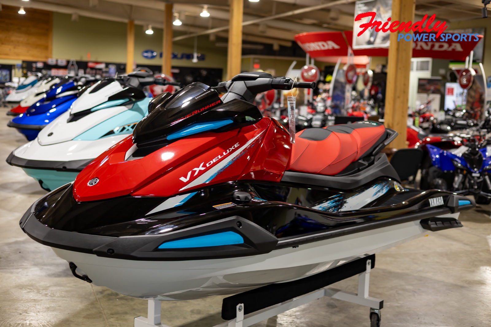 2026 YAMAHA VX DELUXE-BLACK/TORCH RED