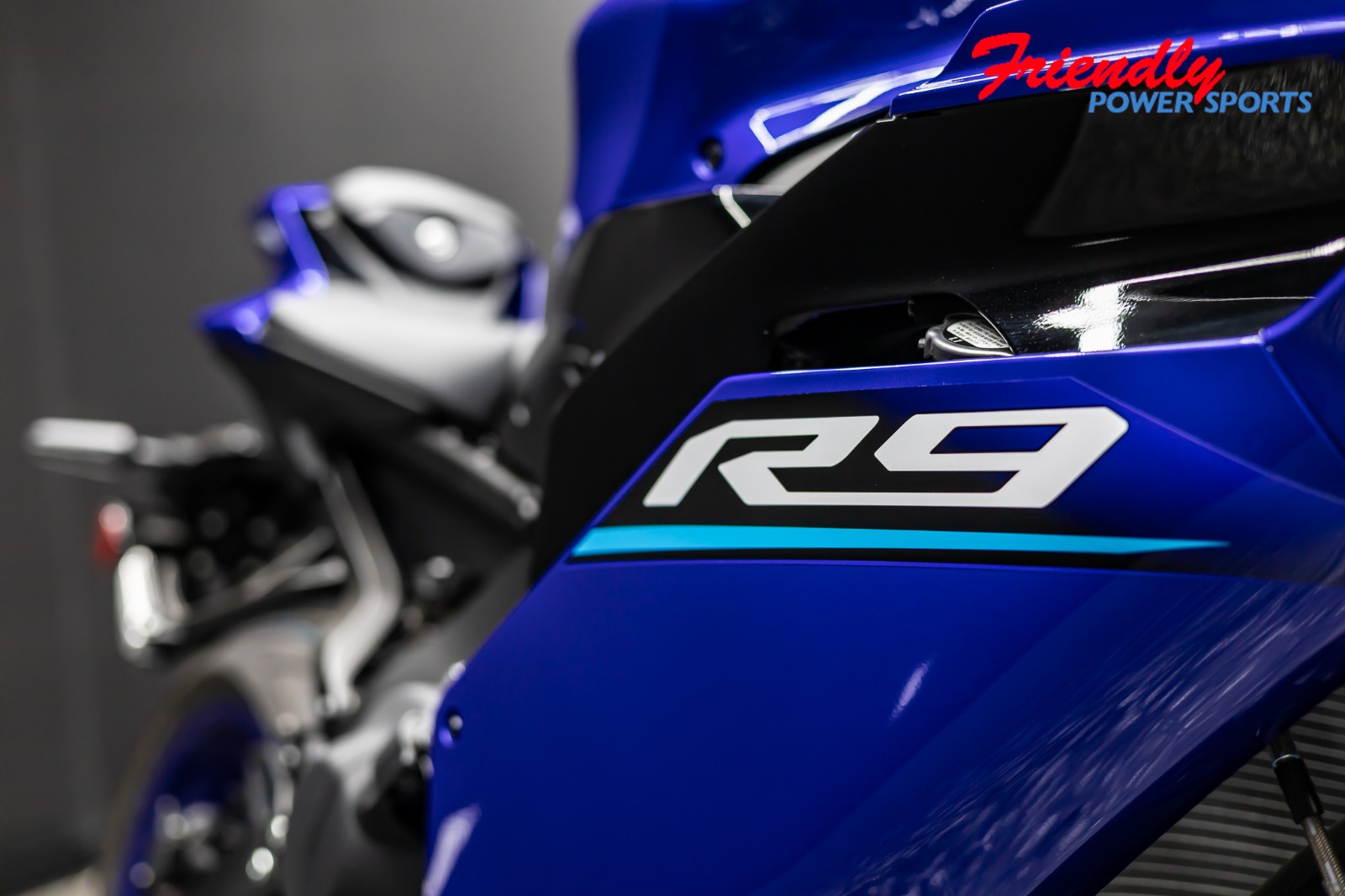 2026 YAMAHA YZF-R9