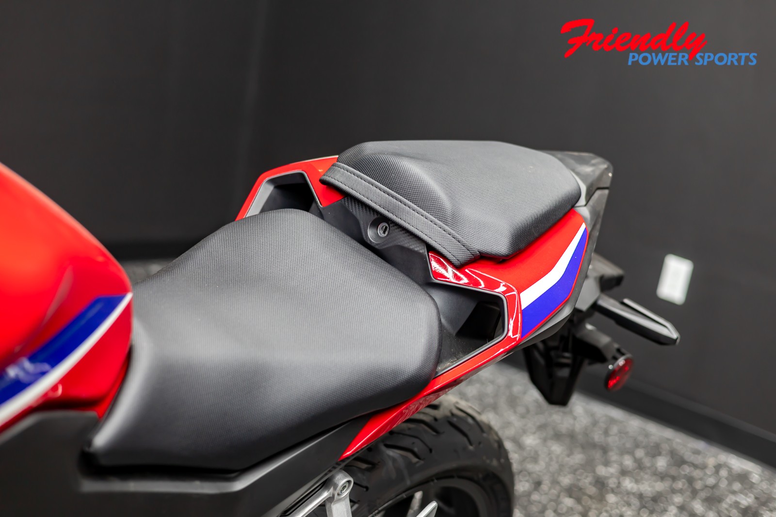 2025 HONDA CBR500R ABS