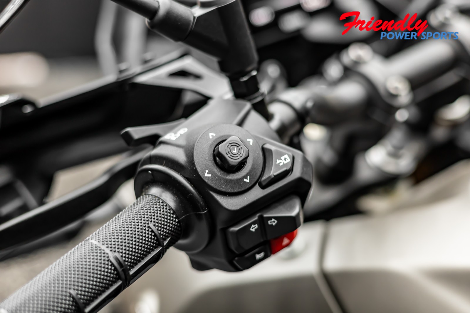 2026 YAMAHA Tenere 700
