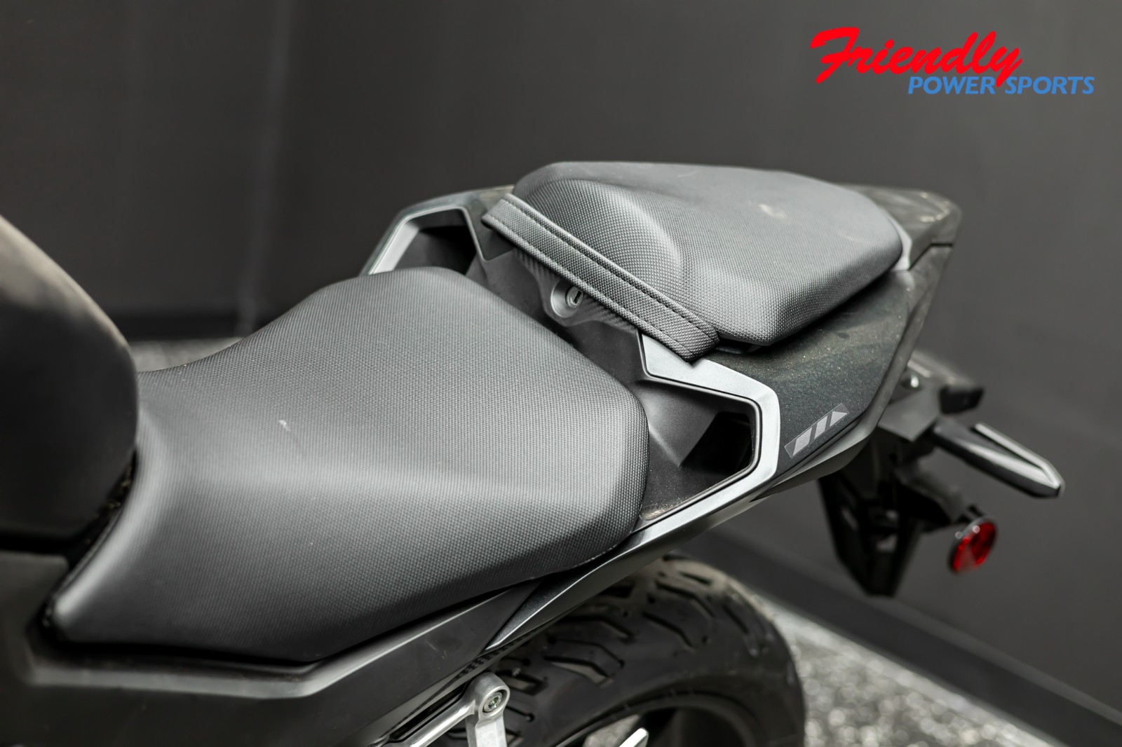 2025 HONDA CB500F ABS