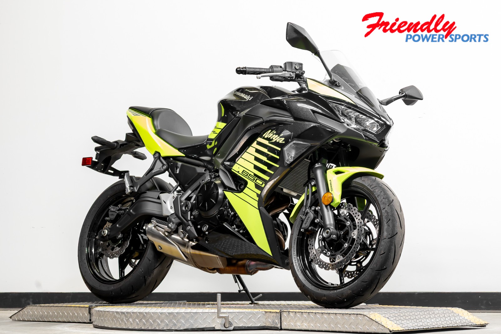 2026 KAWASAKI Ninja® 650 ABS