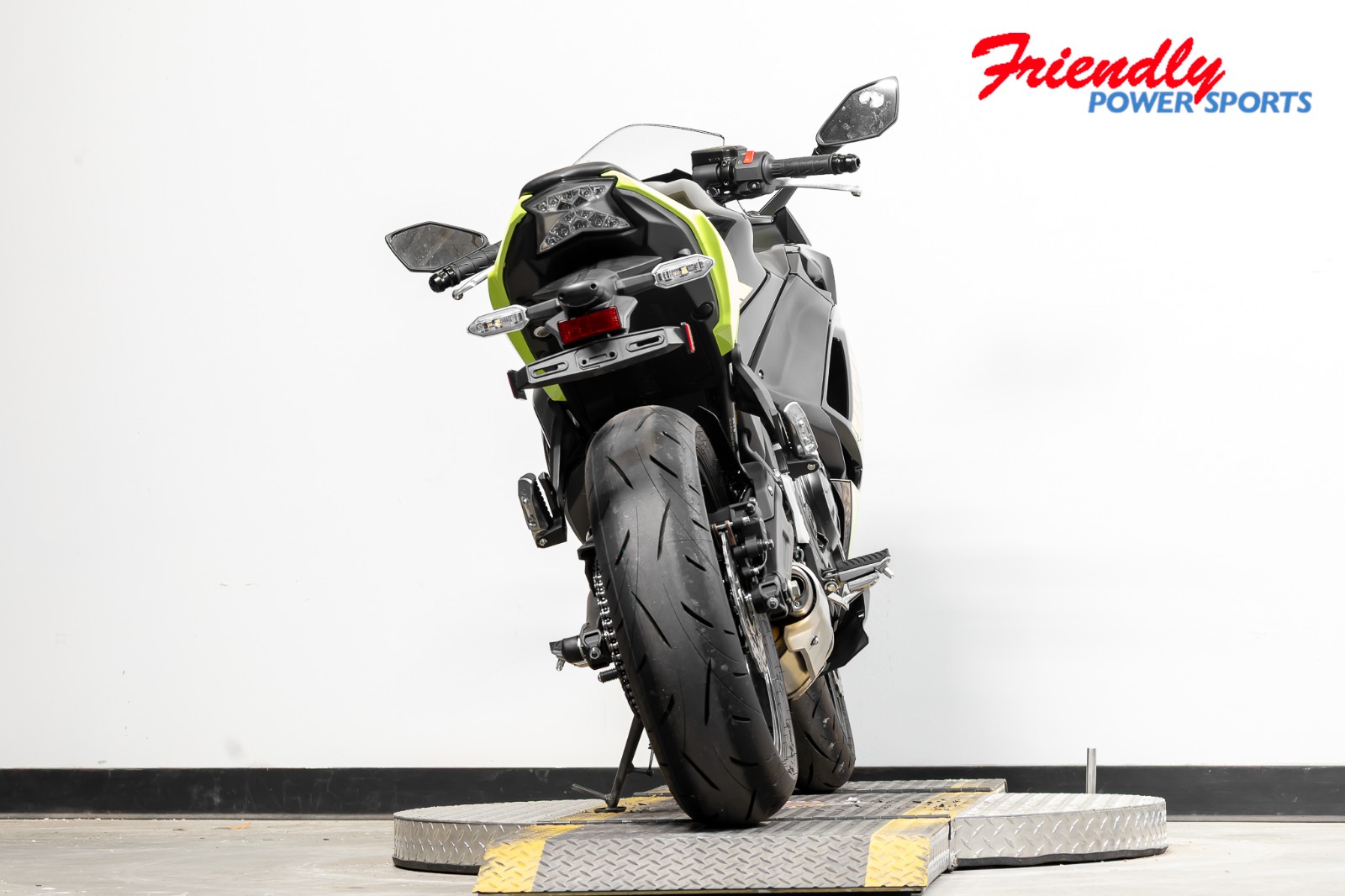 2026 KAWASAKI Ninja® 650 ABS
