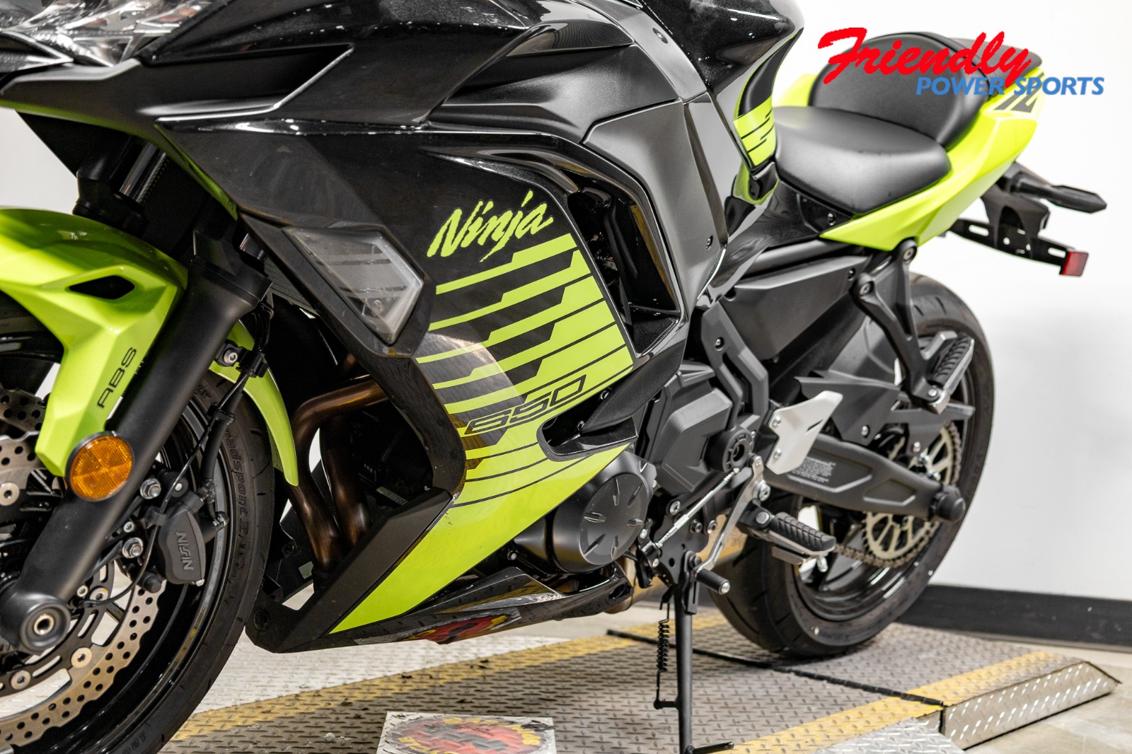 2026 KAWASAKI Ninja® 650 ABS