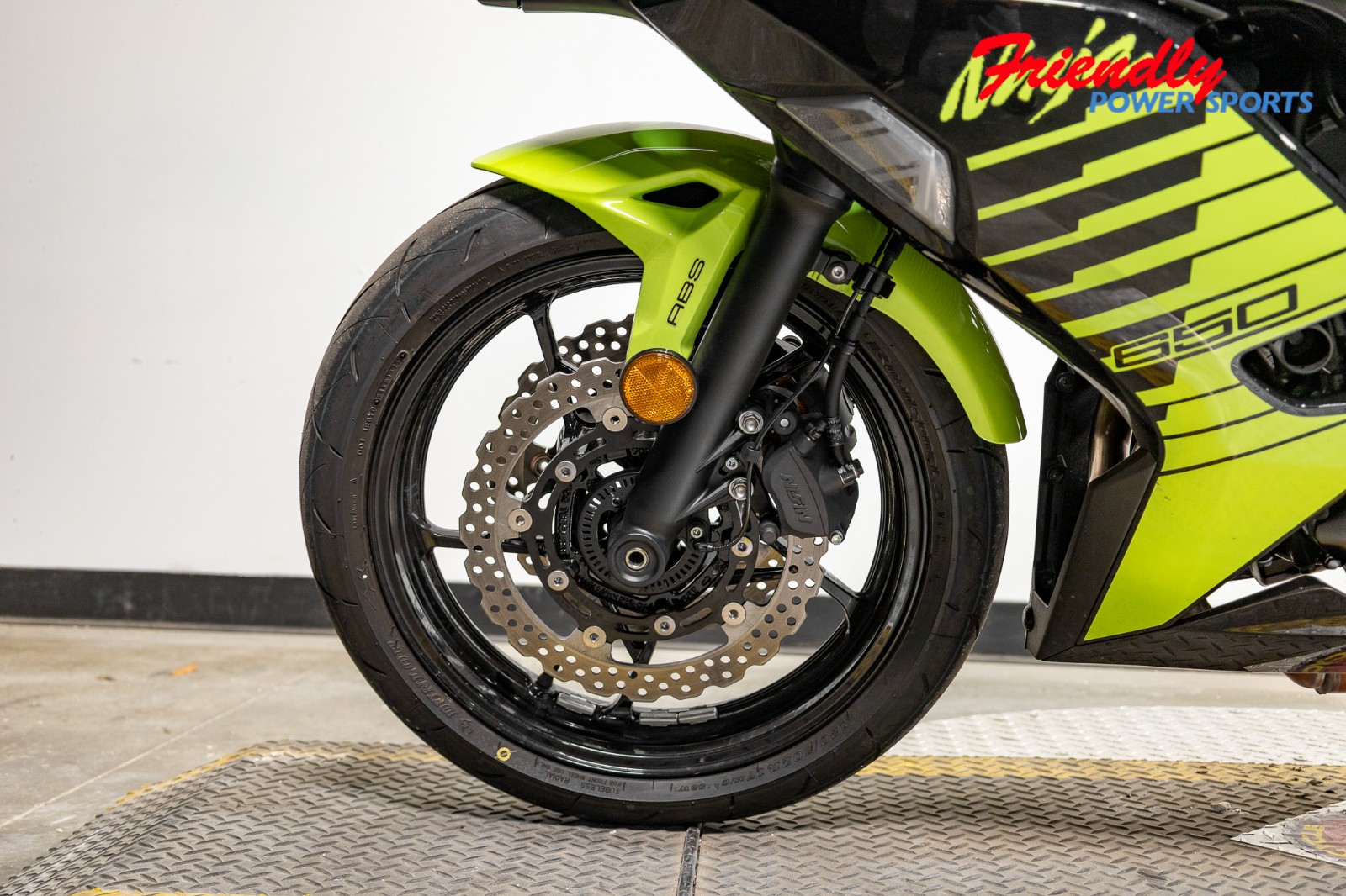 2026 KAWASAKI Ninja® 650 ABS