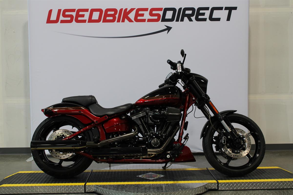 2017 Harley-Davidson CVO Pro Street Breakout