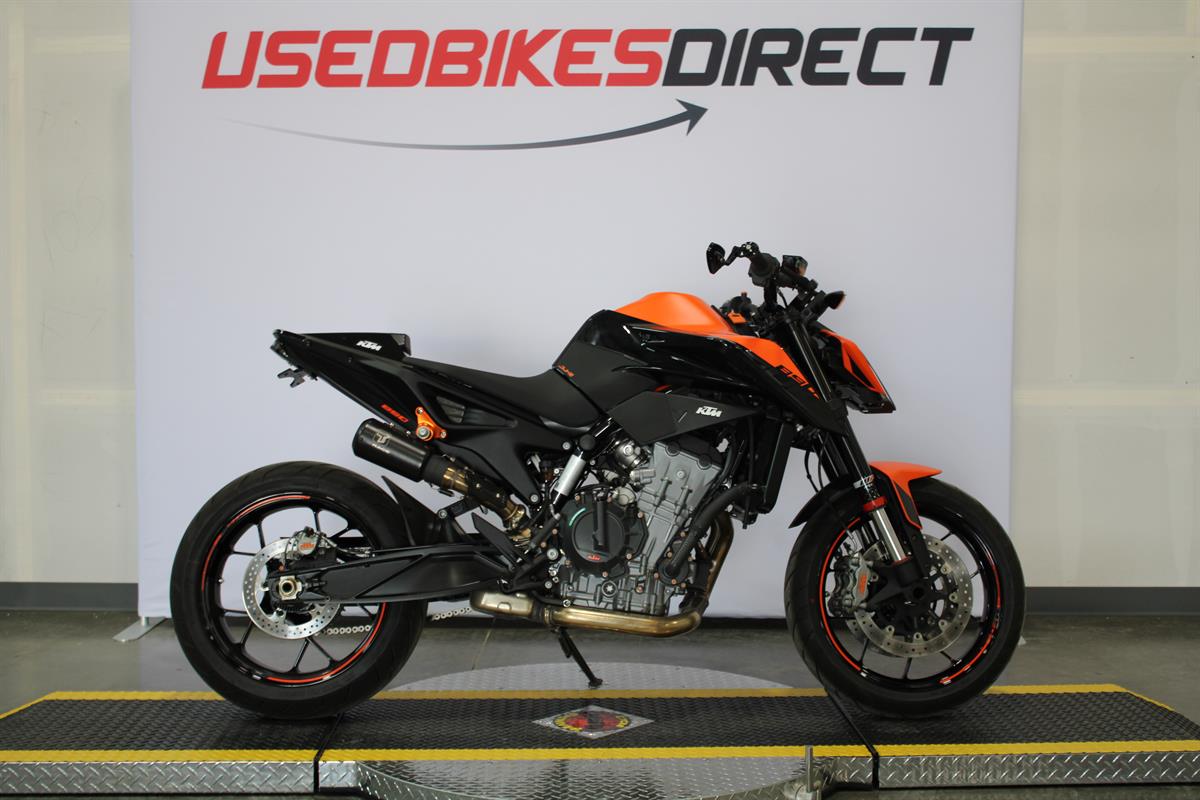 2021 KTM Duke 890 R
