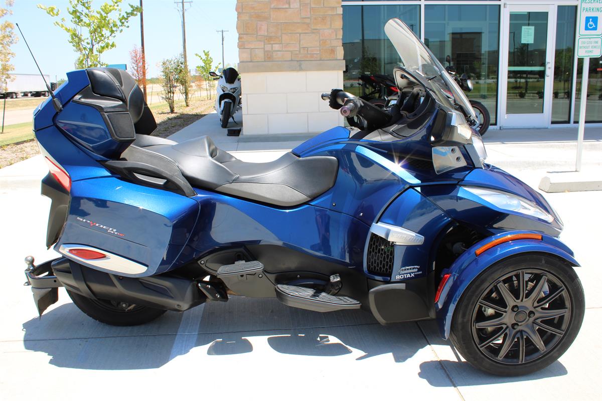 2016 Can-Am Spyder RT