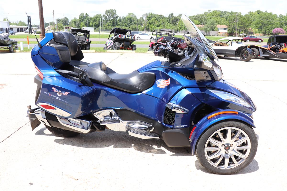 2016 Can-Am Spyder RT Limited SE6