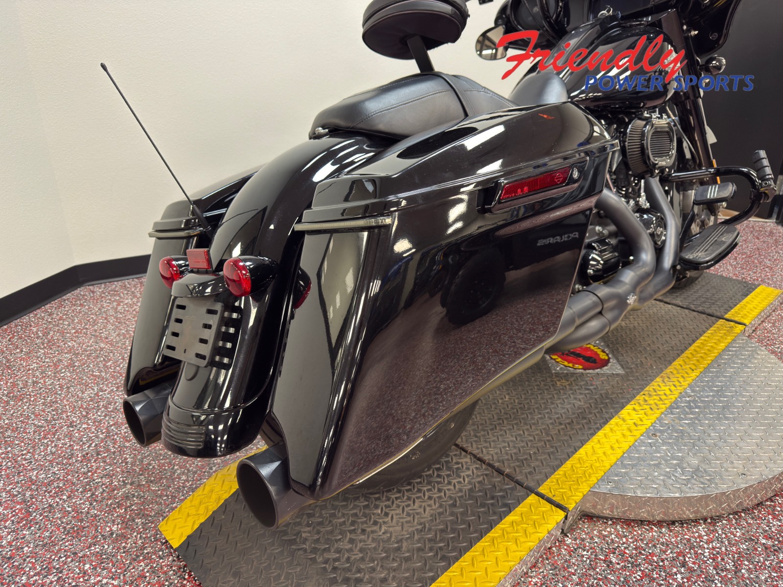 2021 HARLEY-DAVIDSON STREET GLIDE SPECIAL