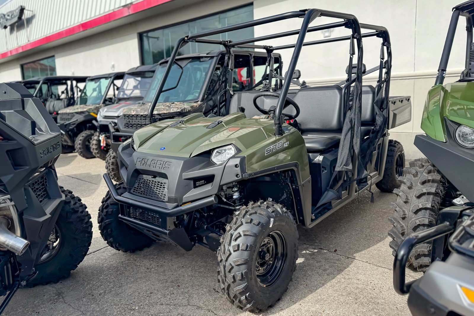 2025 POLARIS RANGER CREW 570 FULL-SIZE - SAGE GREEN Base
