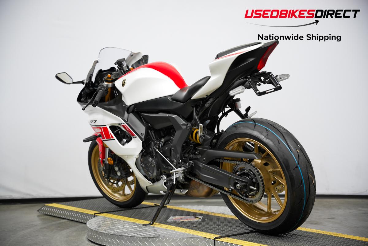 2022 YAMAHA YZF R7