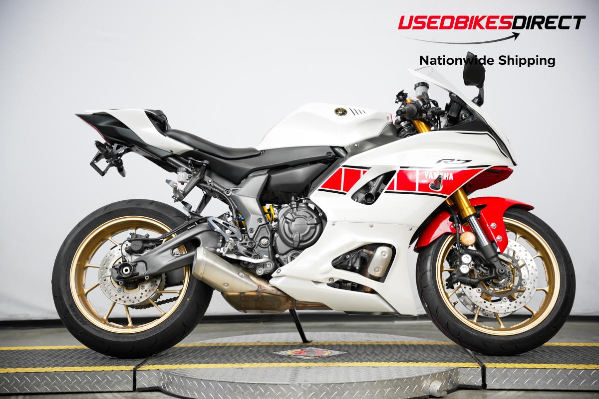 2022 YAMAHA YZF R7