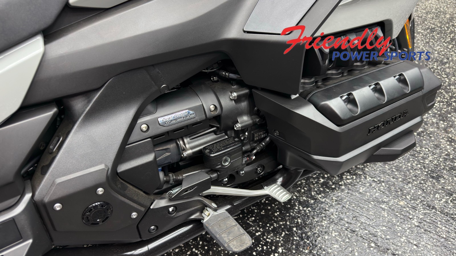 2026 HONDA GOLDWING TOUR DCT