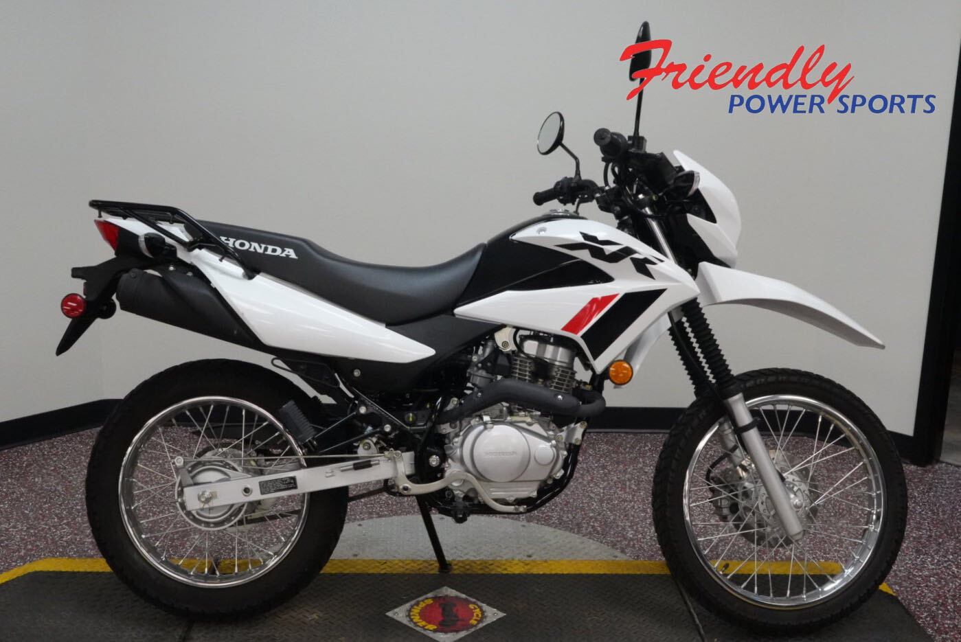 2023 HONDA XR150L