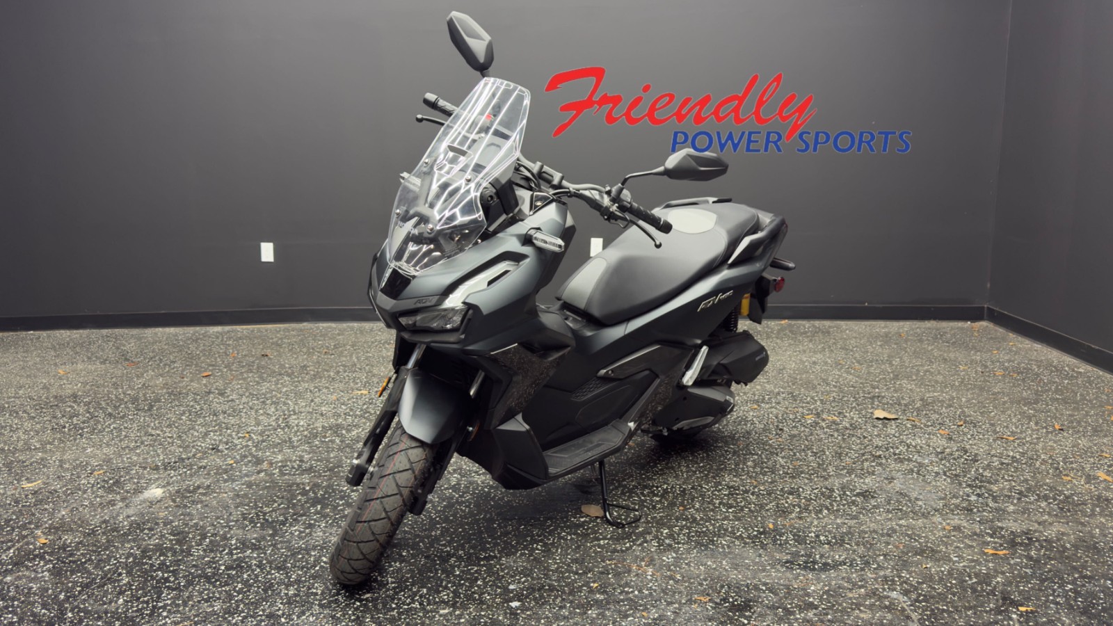 2027 HONDA ADV160AV