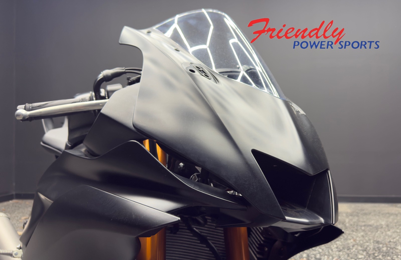 2026 YAMAHA YZF-R6 RACE