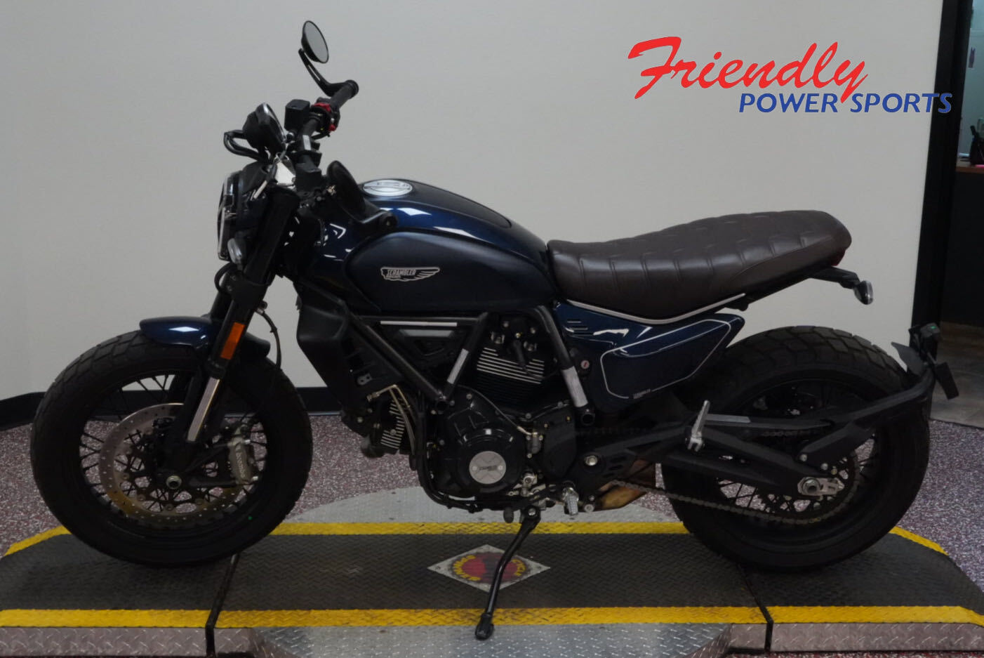 2024 DUCATI SCRAMBLER NIGHTSHIFT
