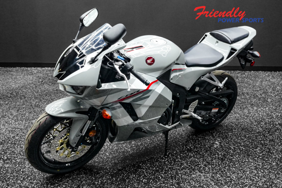 2026 HONDA CBR600RR Base