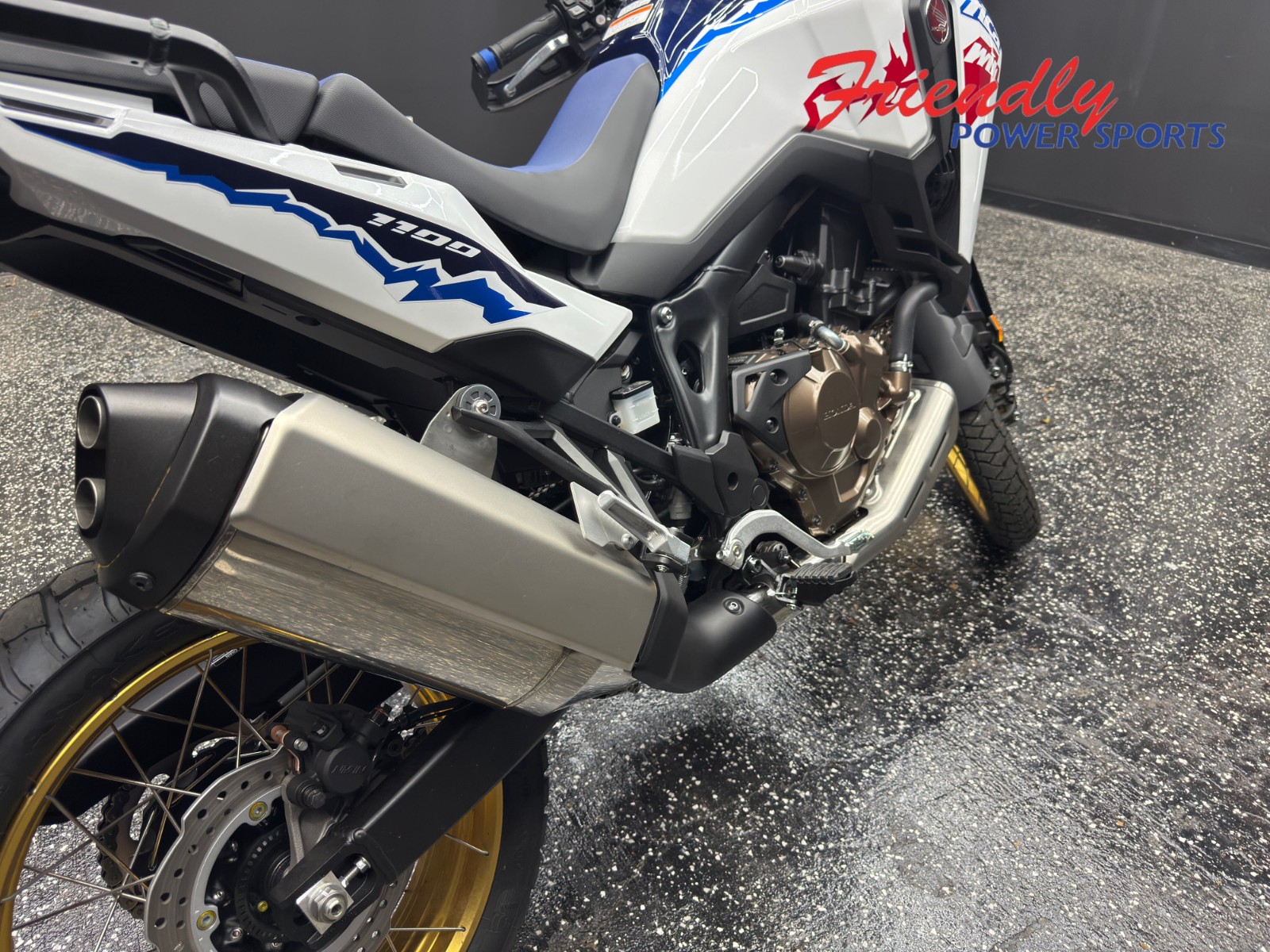 2026 HONDA AFRICA TWIN BASE